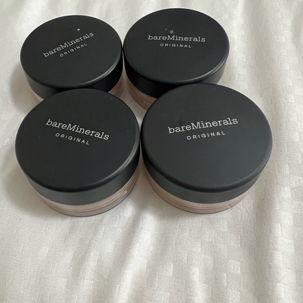 bareMinerals Loose Powder Foundation Set